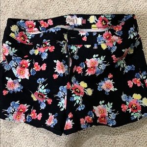 Flower printed shorts